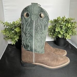 Beautiful Old West Leather Cowgirl Boots